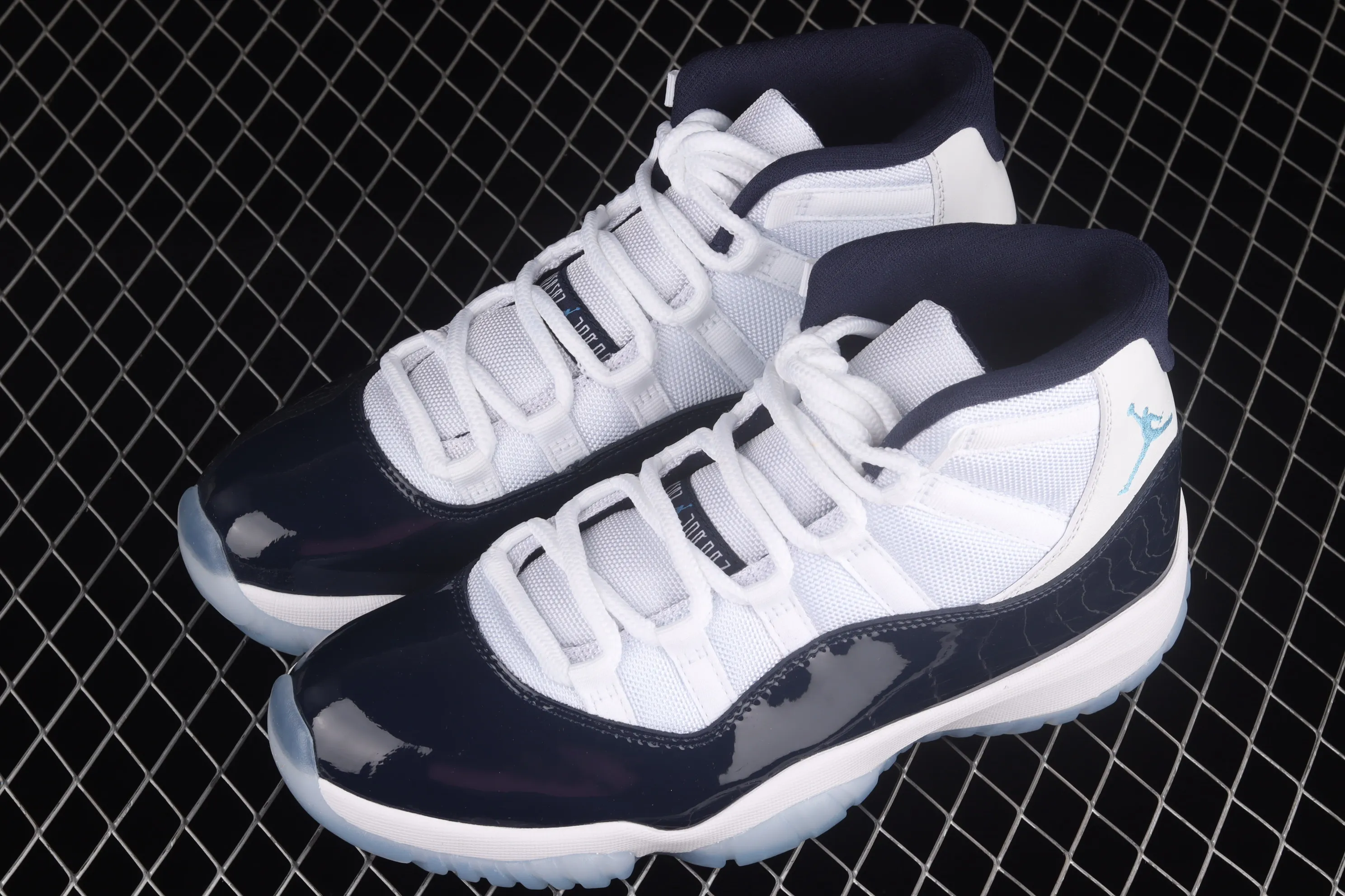 All categories Air Jordan Jordan series basketball shoes Air Jordan 11 F version Air Jordan AJ11 "Win Like '82" Joe 11 Midnight Blue AJ11 Georgetown 378037-123